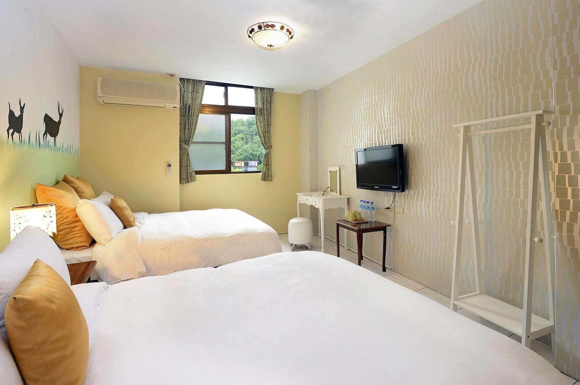 Sun Moon Lake Love Home Lake Nantou Luaran gambar